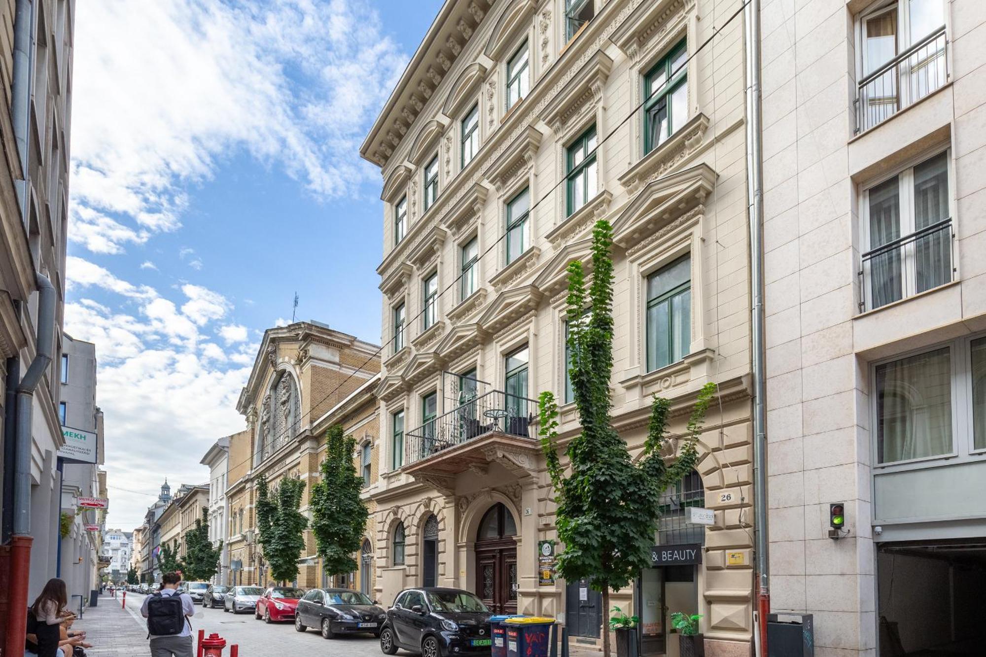 V26 Freedom Lodge Apartment Budapest Exteriör bild