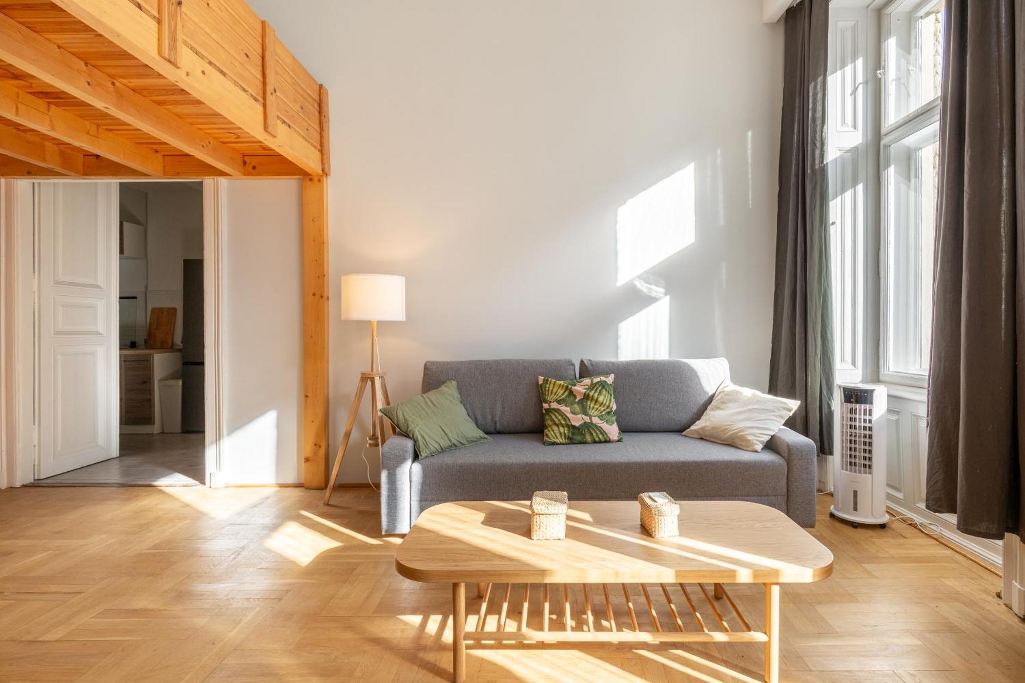 V26 Freedom Lodge Apartment Budapest Exteriör bild